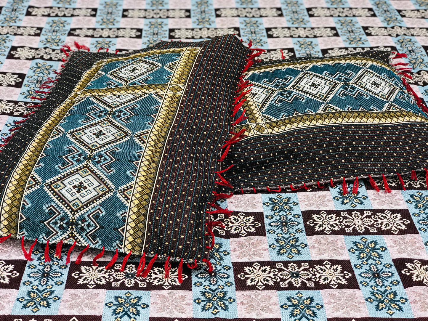 Noor SOTI Cotton 3-Pc Bedsheet Set – Timeless Comfort, Pakistani Crafted
