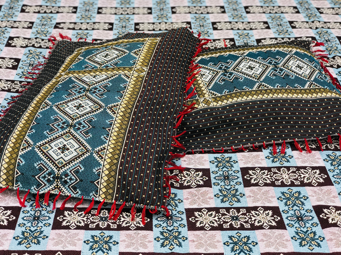 Noor SOTI Cotton 3-Pc Bedsheet Set – Timeless Comfort, Pakistani Crafted