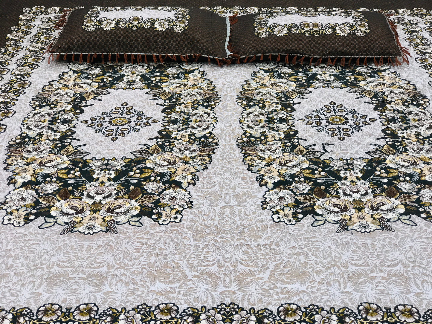 SOTI Brown Cotton A1 3PC Bedsheet – Where Luxury Meets Comfort