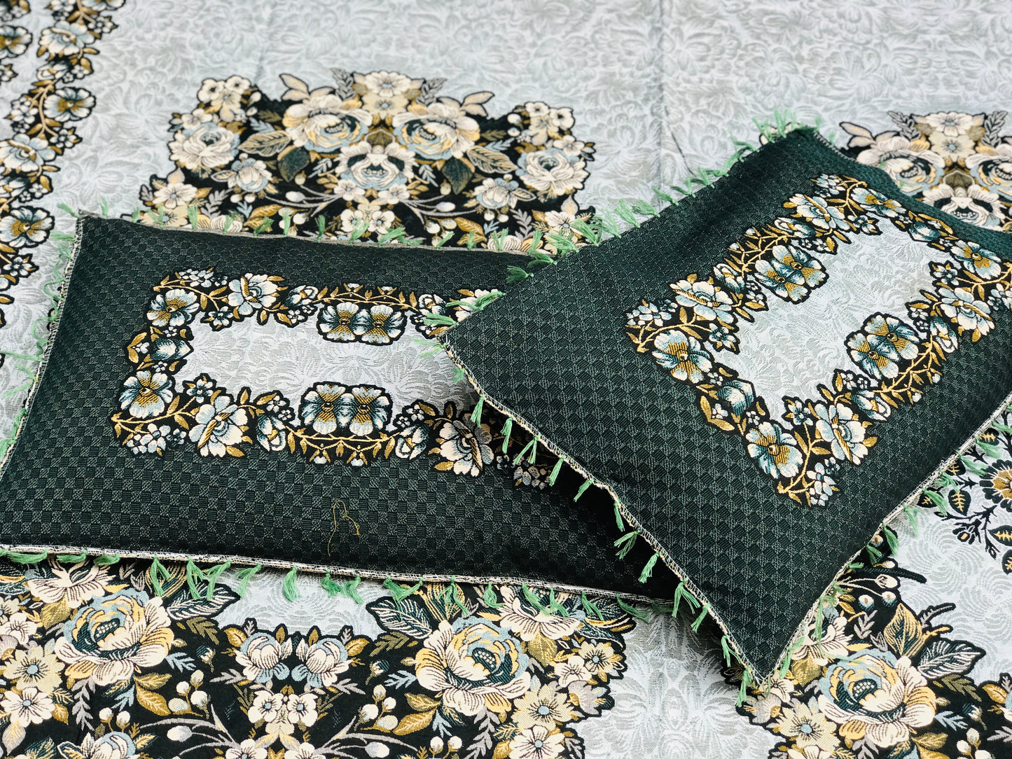 SOTI Green Cotton A1 3PC Bedsheet – Where Luxury Meets Comfort