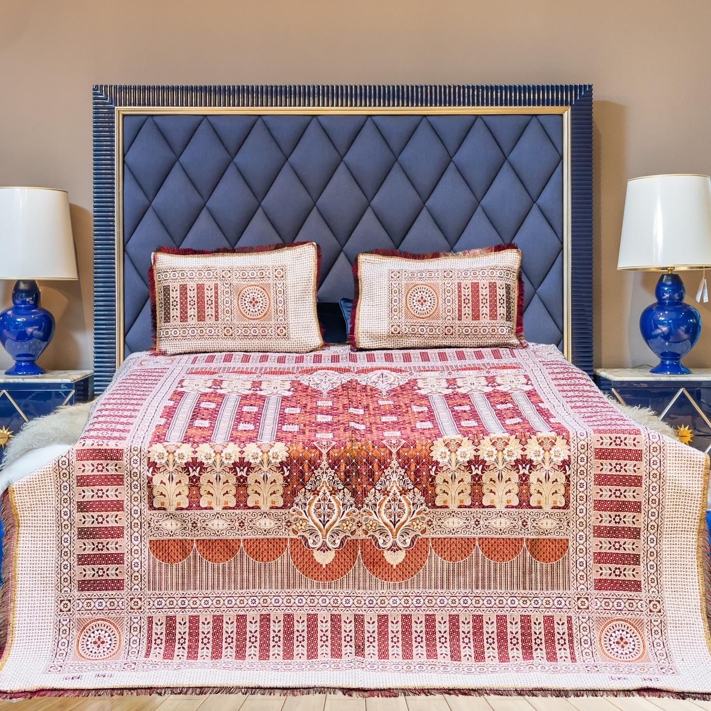 Mehron Brown Shade Goldstar 3-Piece Bedsheet – Soft Touch & Elegant Shine