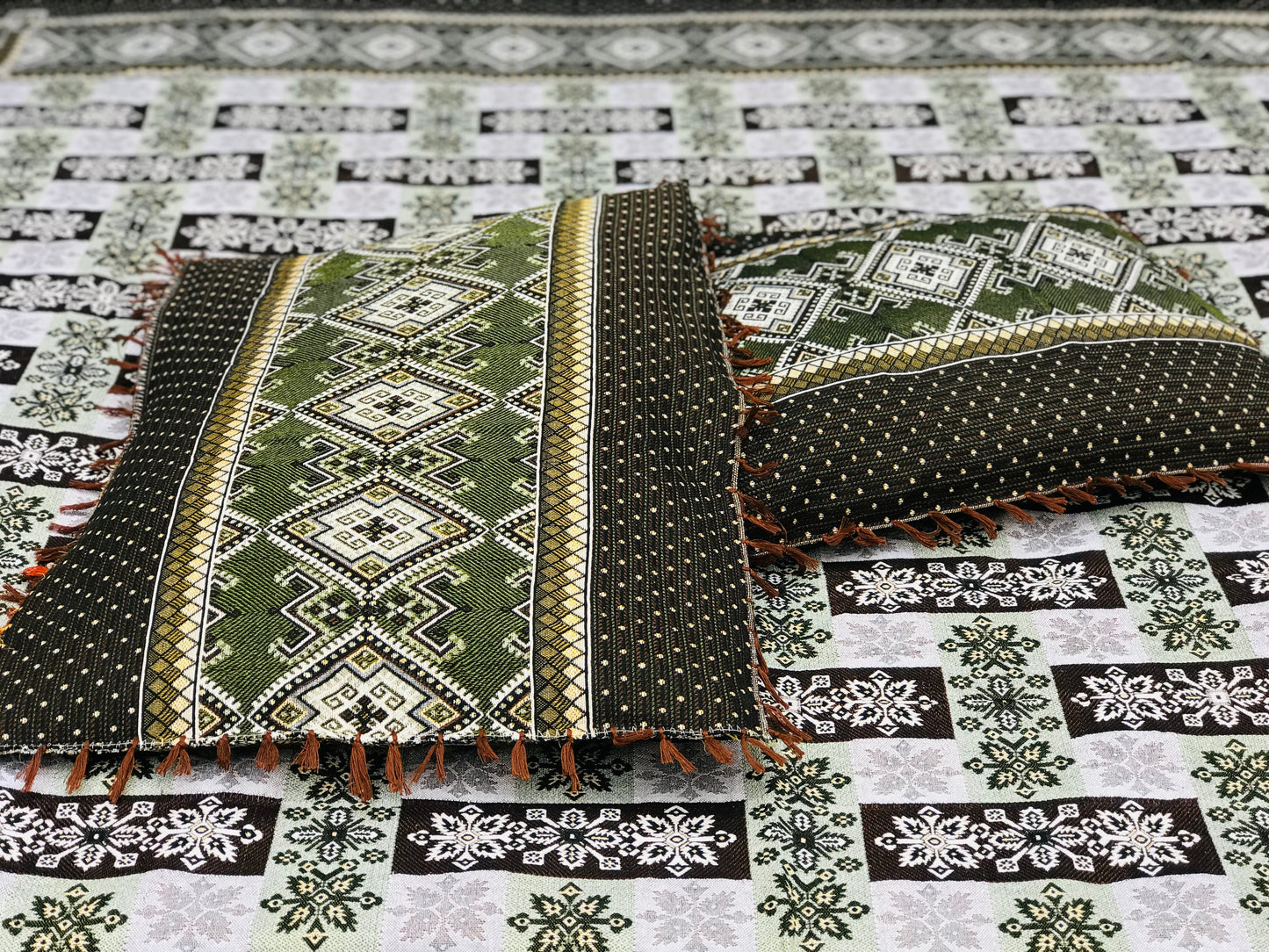 Noor SOTI Cotton 3-Pc Bedsheet Set – Timeless Comfort, Pakistani Crafted